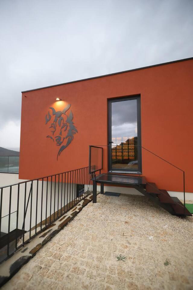 Quinta Vale De Lobos Bed & Breakfast Folgosa  Exterior photo